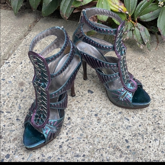 Marciano strap genuine leather ankle sandal heels - Picture 6 of 9